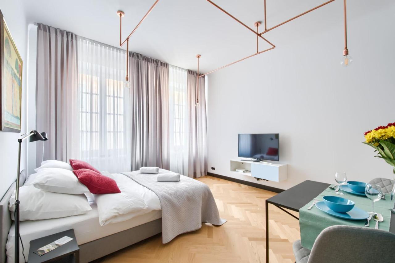 P&O Serviced Apartments Old Town Square Studio Varşova Dış mekan fotoğraf